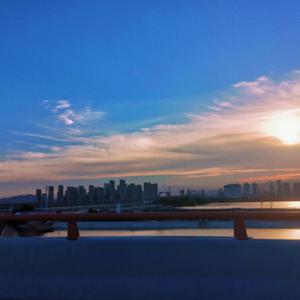 亚洲中文字幕一二三四区
